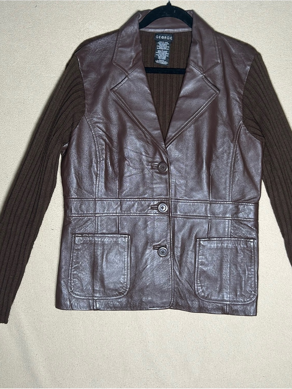 George Brown 100% Leather front. Y2K Blazer w/ Knit Sleeves & Back. Size Large.
